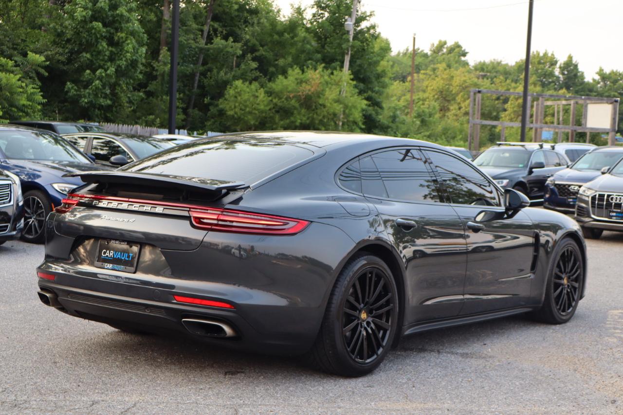 Porsche Panamera  2017