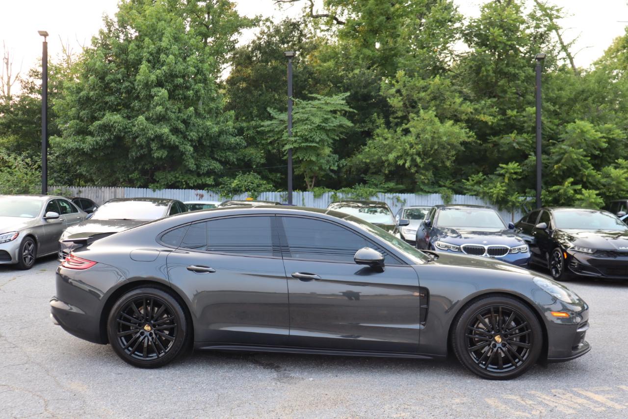 Porsche Panamera  2017
