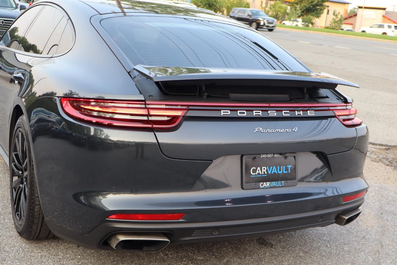 Porsche Panamera  2017