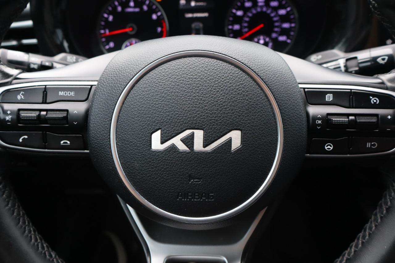 Kia K5  2022