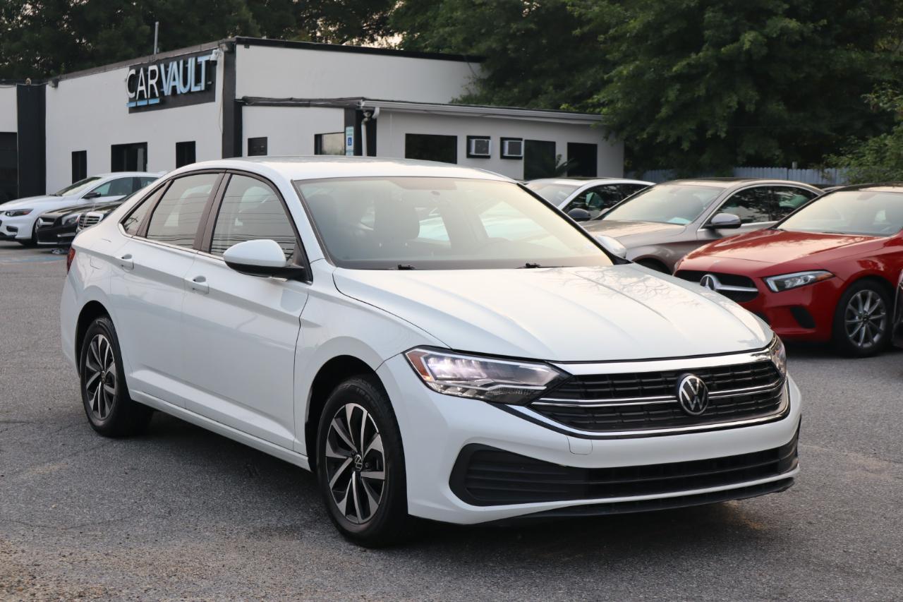 Volkswagen Jetta  2022
