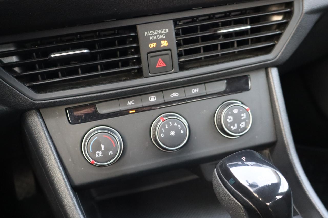 Volkswagen Jetta  2022