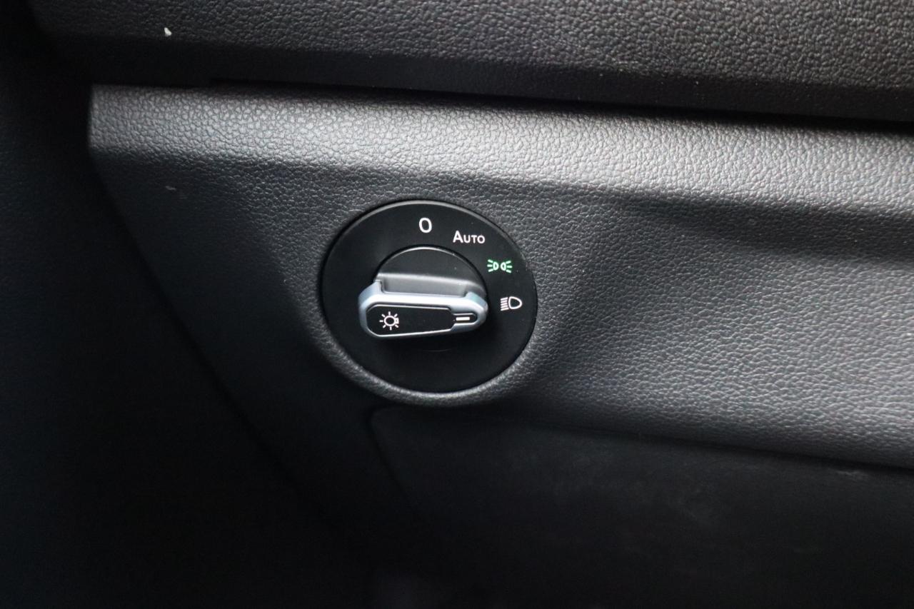 Volkswagen Jetta  2022