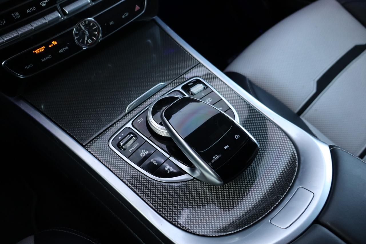 Mercedes-Benz G-Class  2019