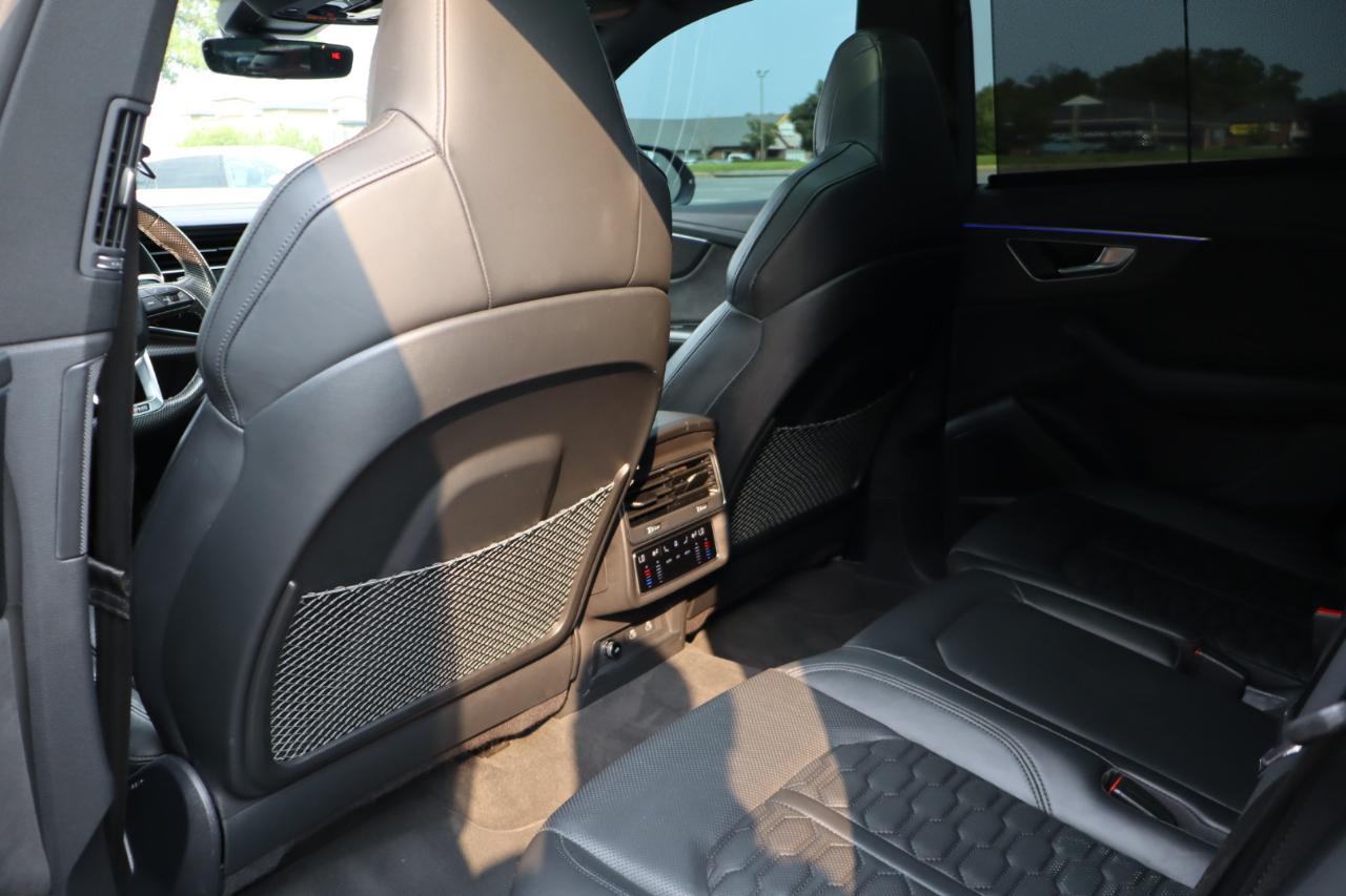 Audi RS Q8  2023