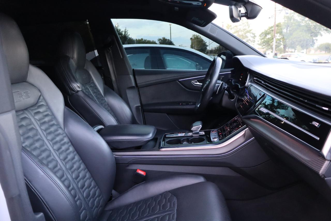 Audi RS Q8  2023
