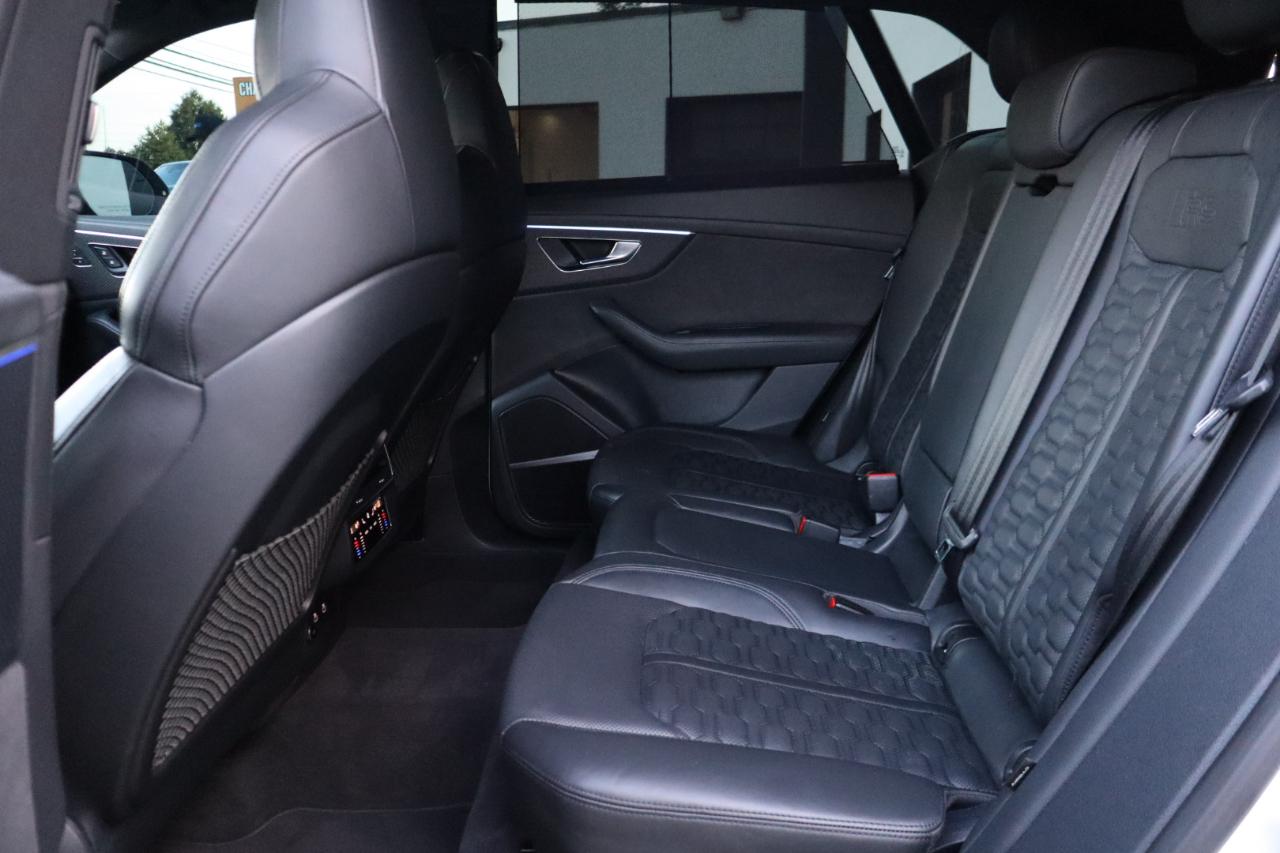 Audi RS Q8  2023