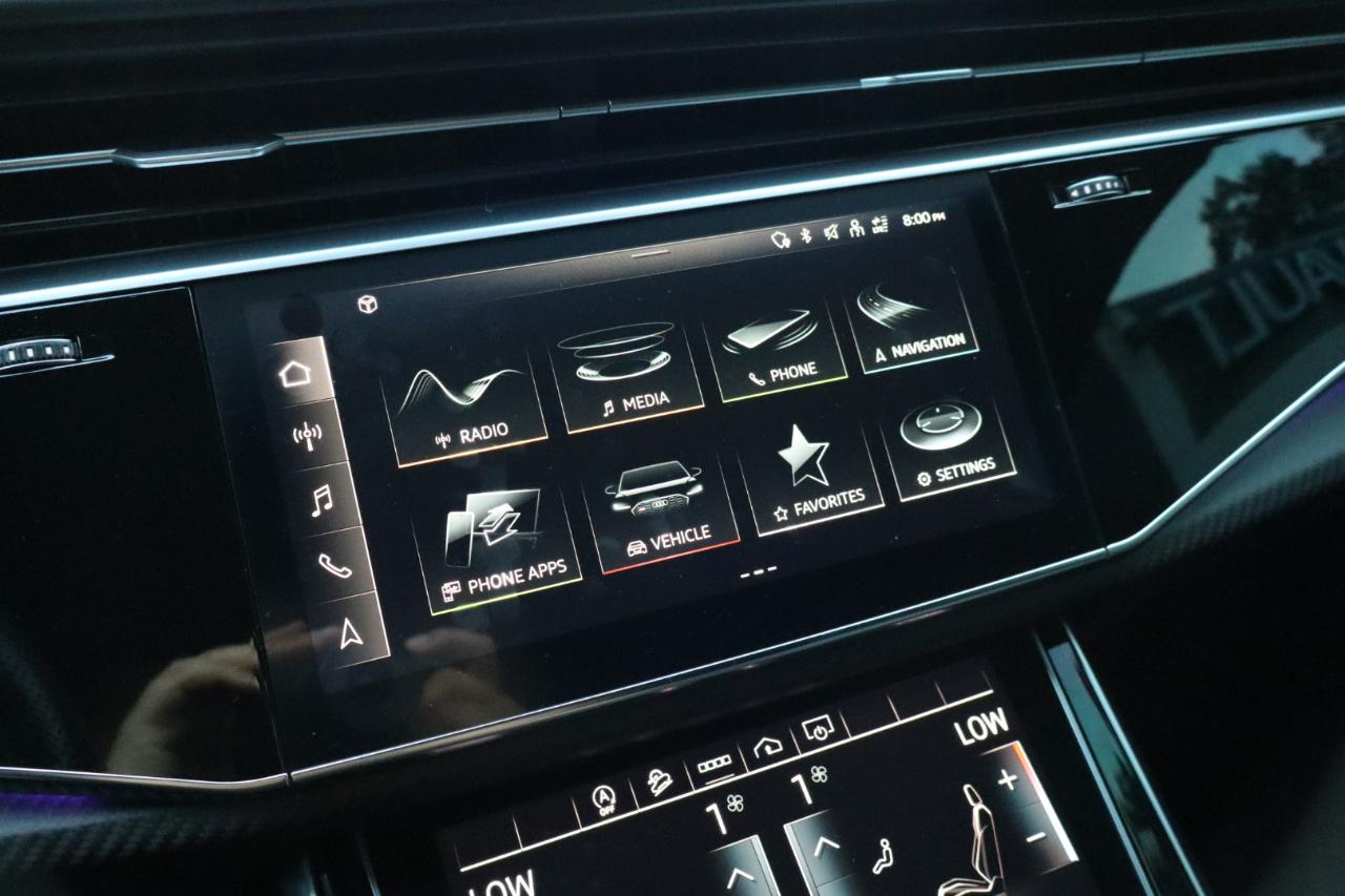 Audi RS Q8  2023
