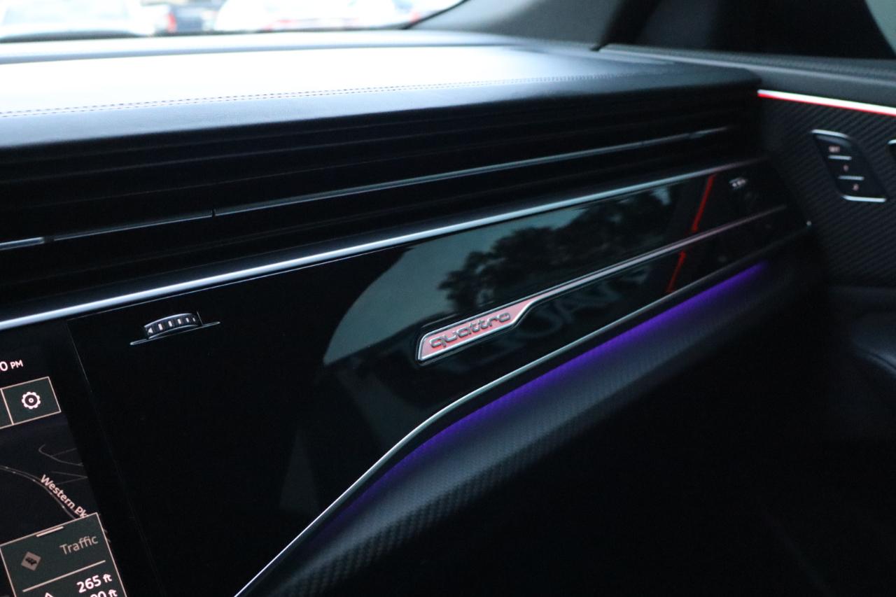 Audi RS Q8  2023