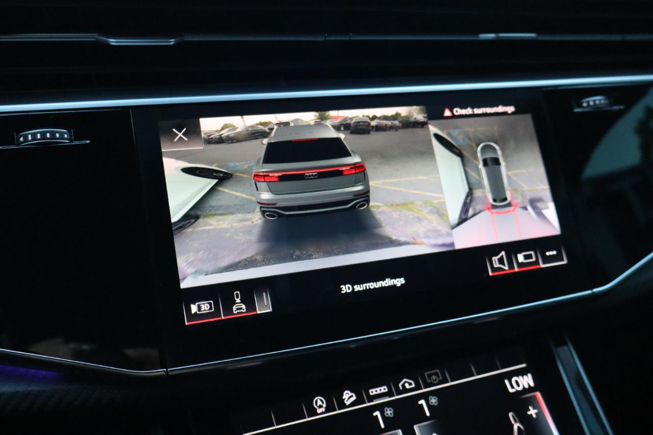 Audi RS Q8  2023