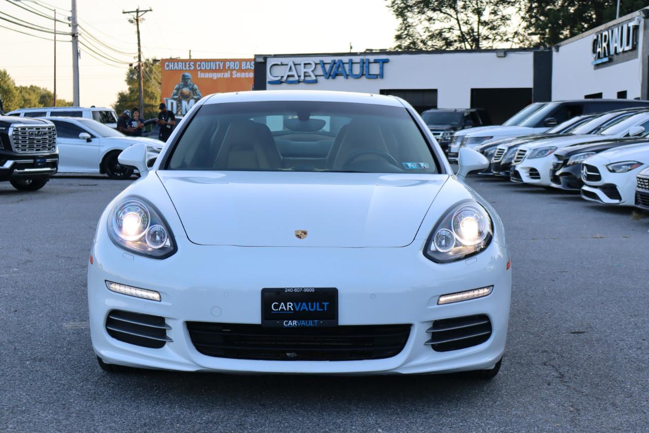 Porsche Panamera 4 4D Sedan 2015