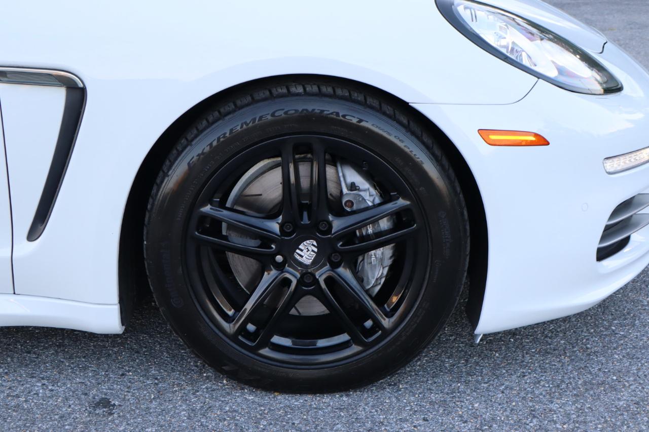 Porsche Panamera 4 4D Sedan 2015