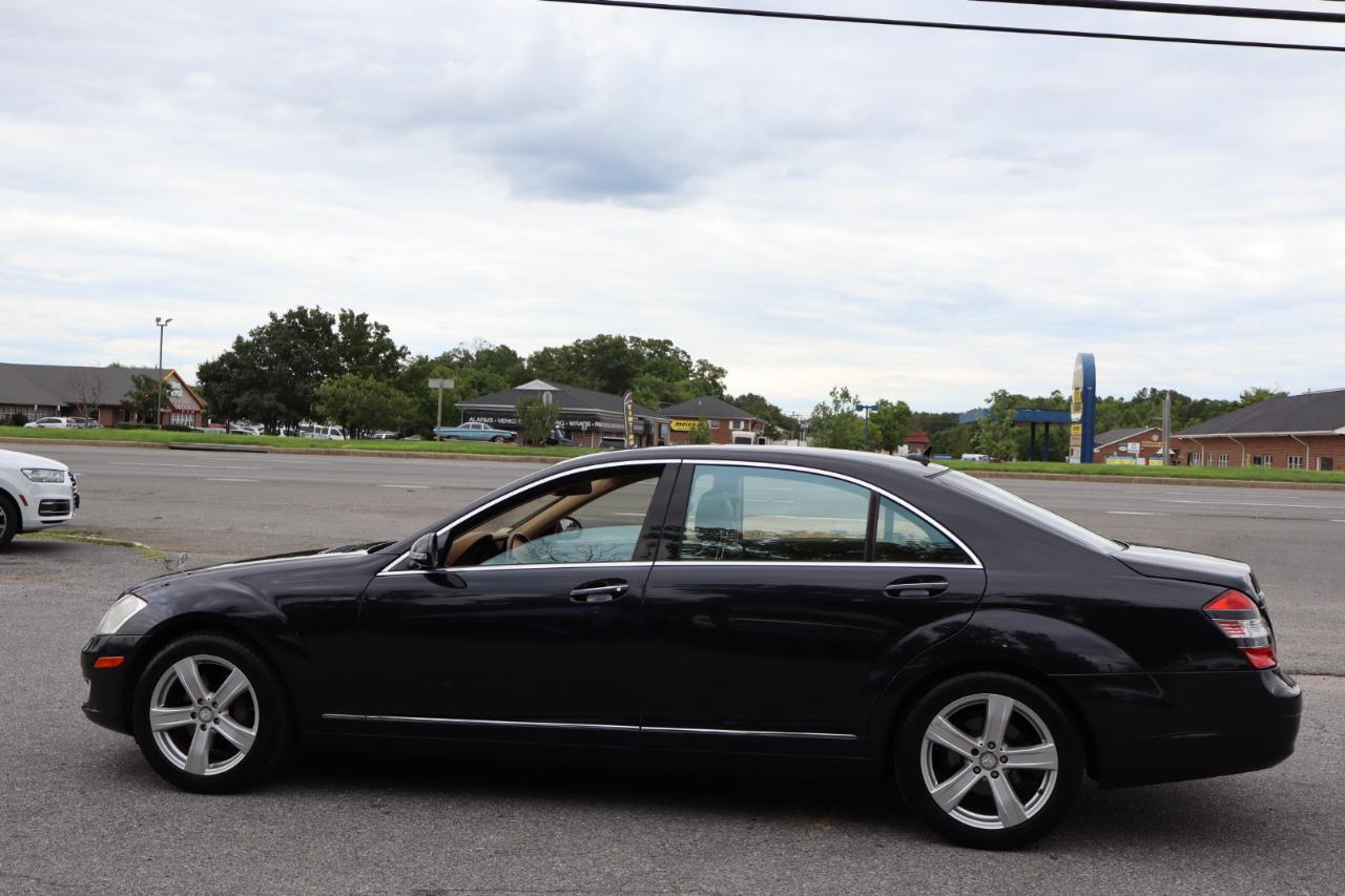 Mercedes-Benz S-Class  2008