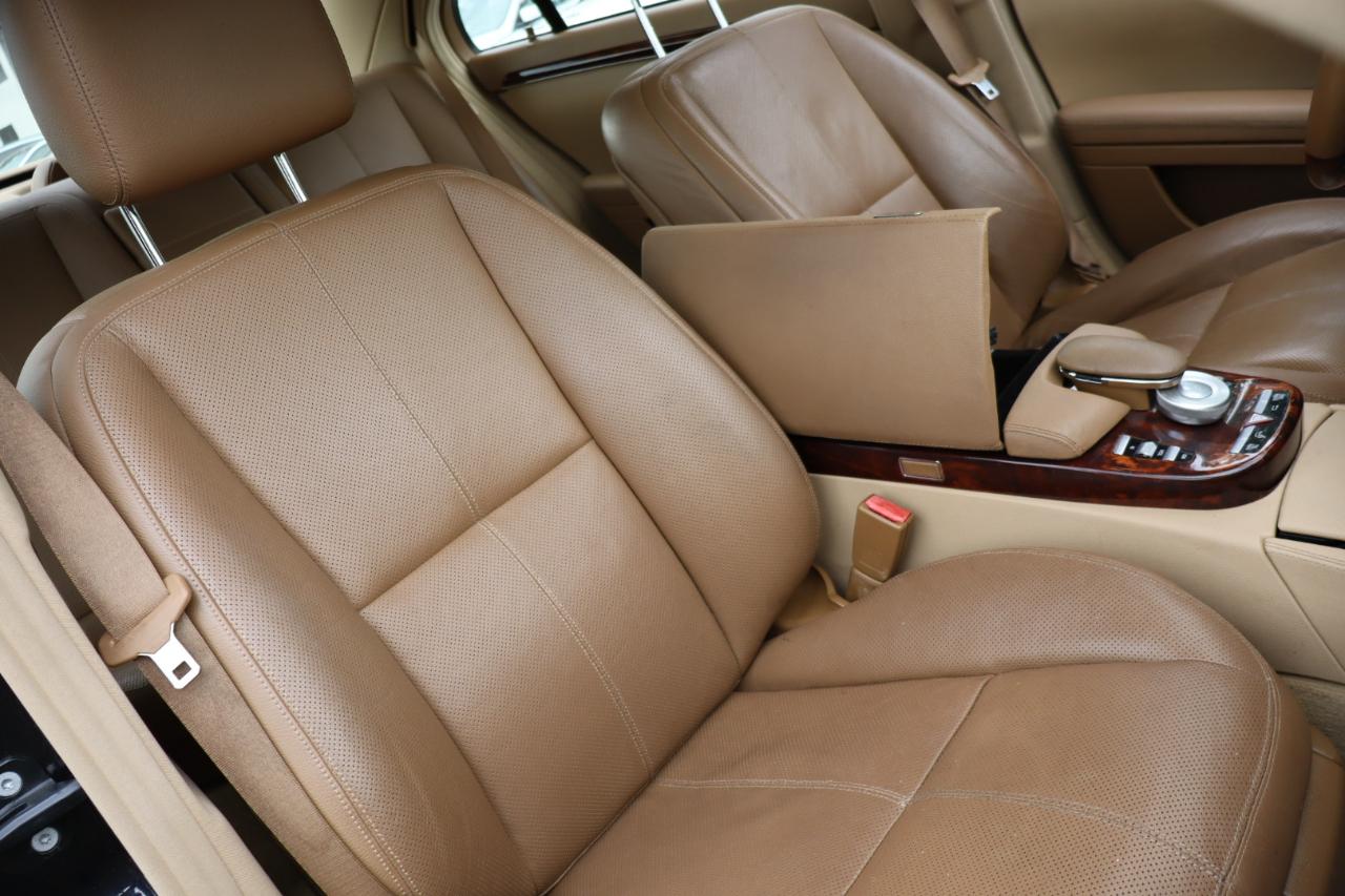 Mercedes-Benz S-Class  2008