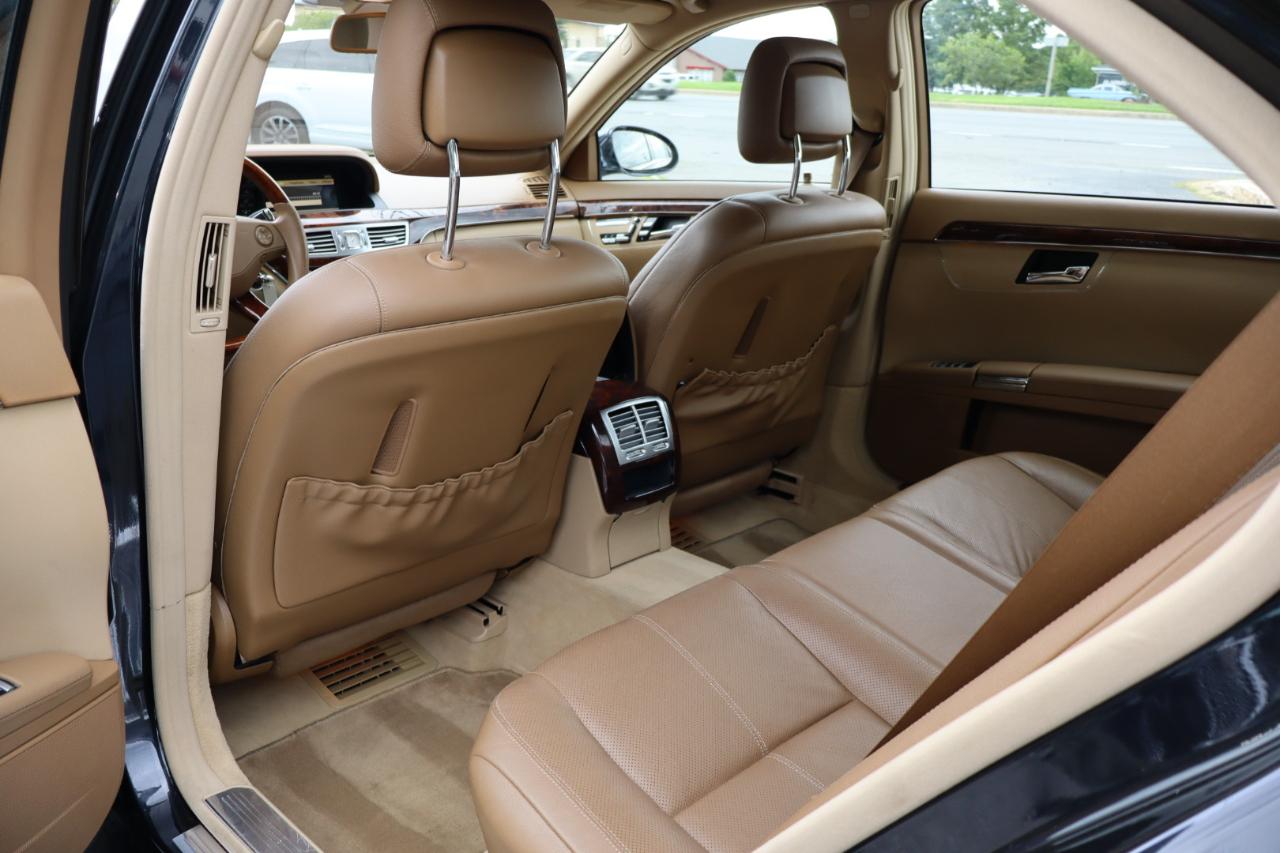 Mercedes-Benz S-Class  2008