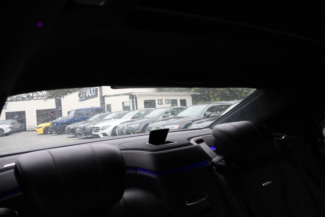 Mercedes-Benz S-Class  2014