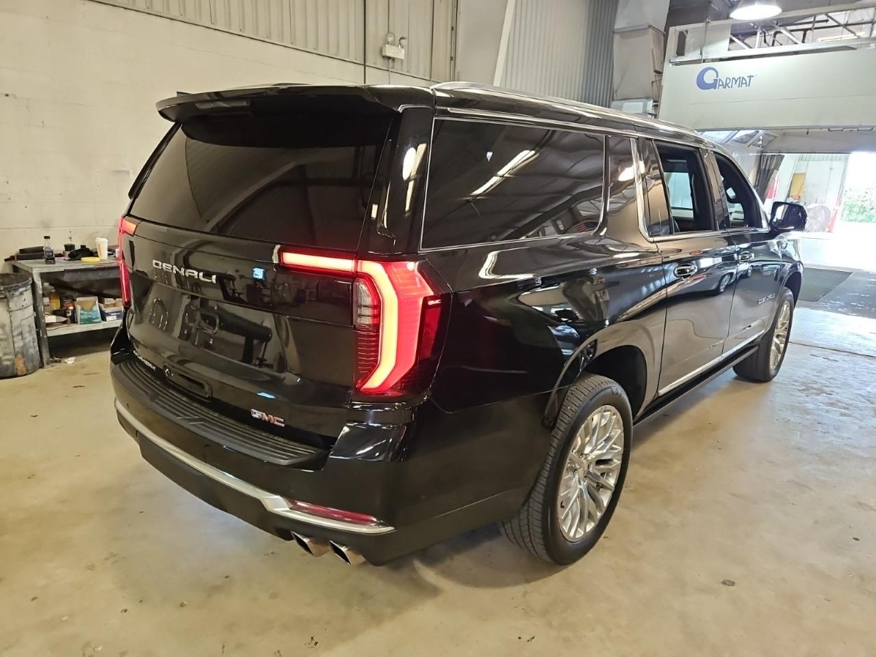 GMC Yukon XL  2025