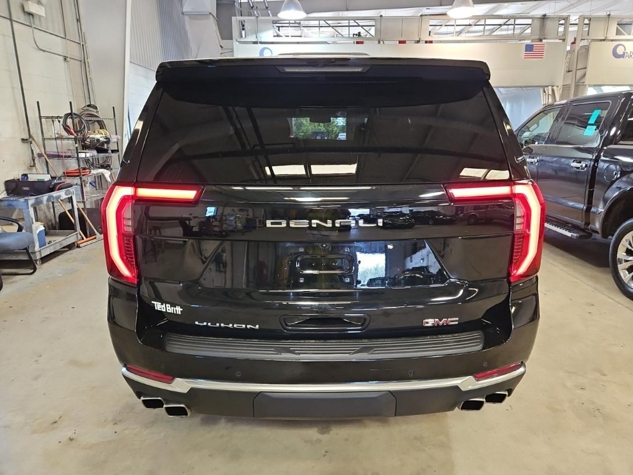 GMC Yukon XL  2025