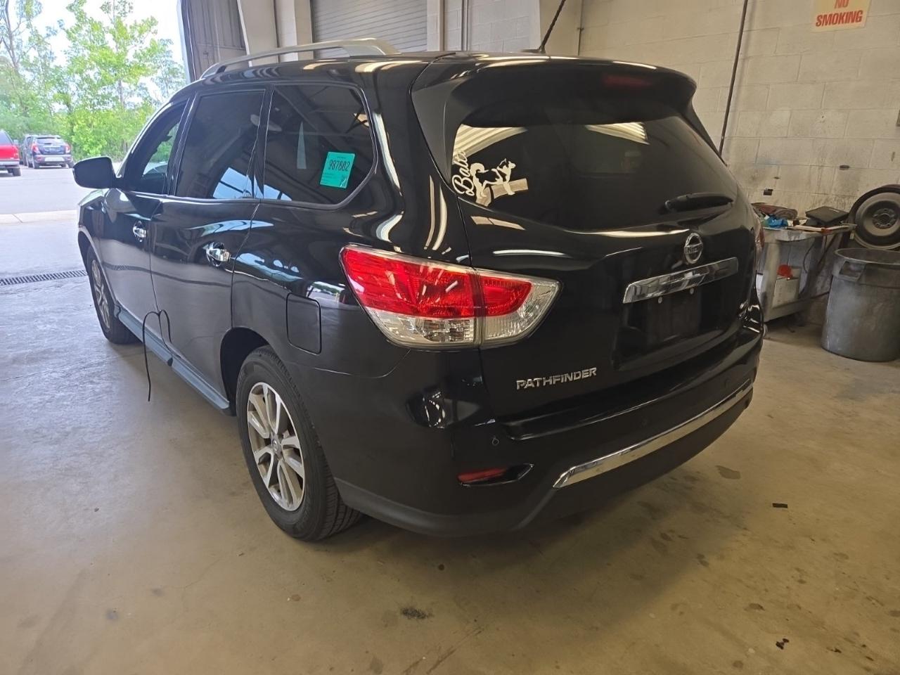 Nissan Pathfinder  2016