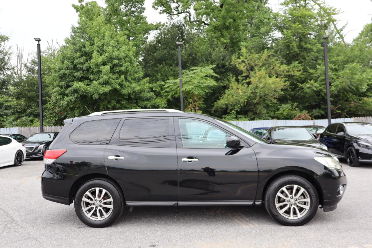 Nissan Pathfinder  2016