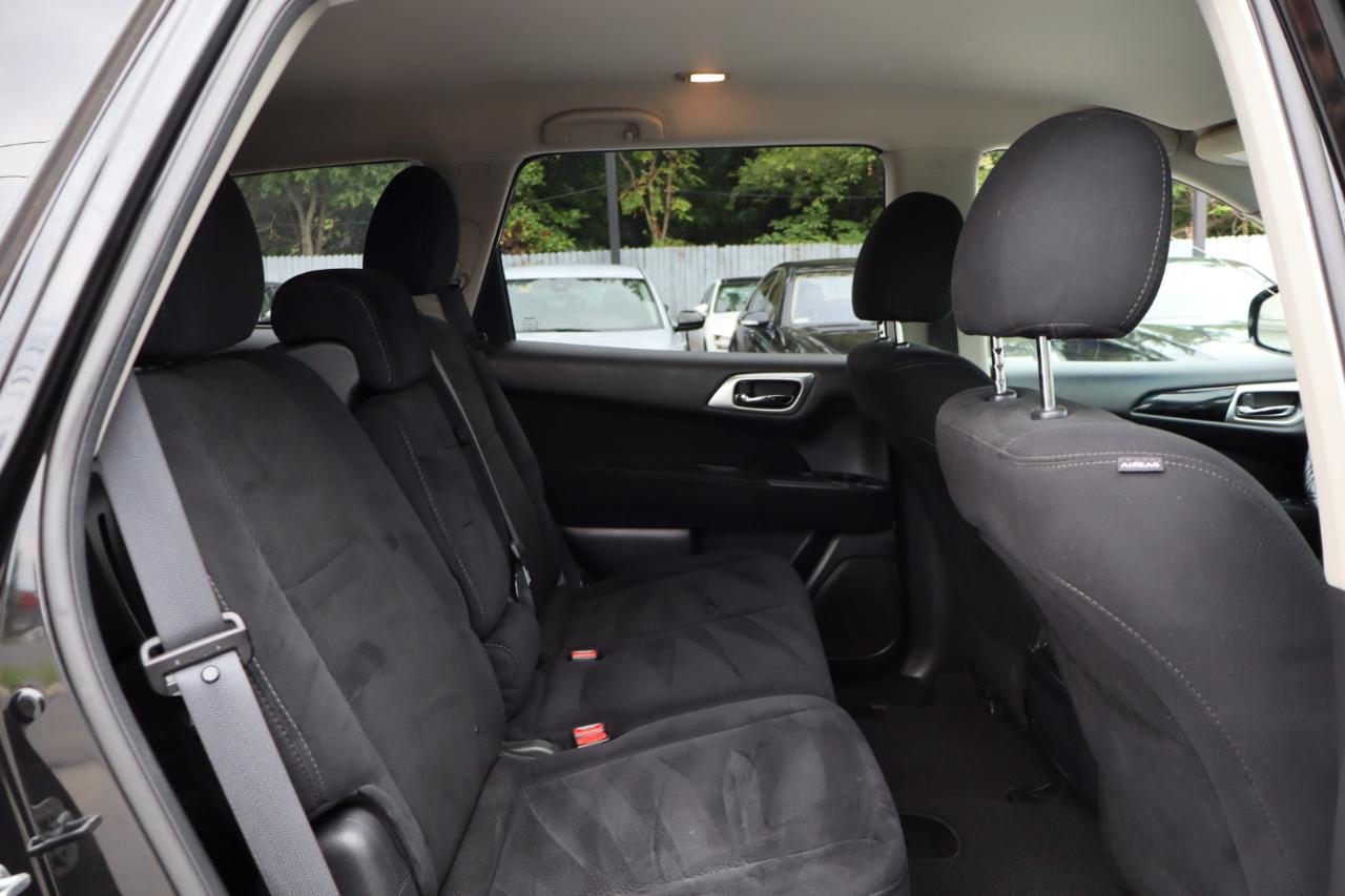 Nissan Pathfinder  2016