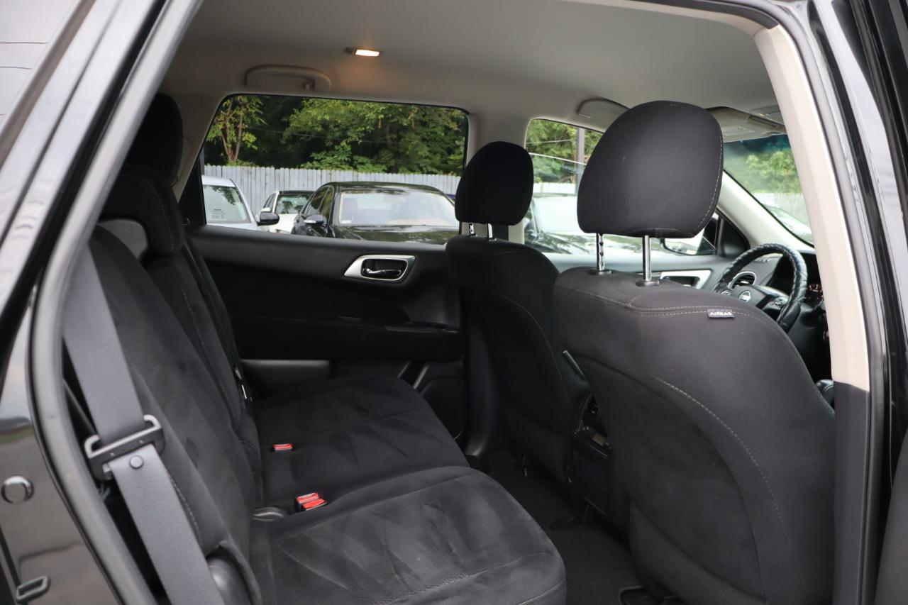 Nissan Pathfinder  2016