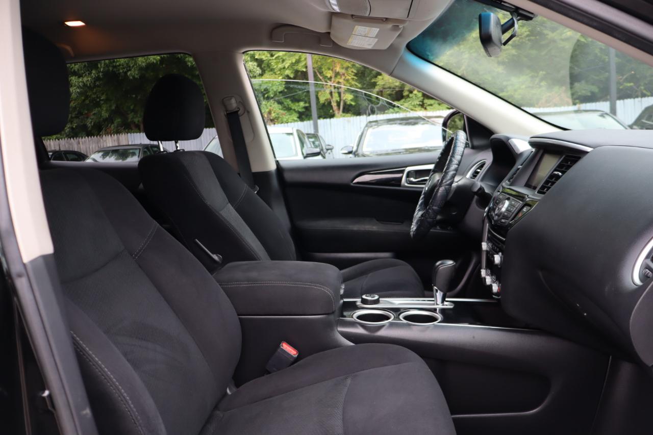 Nissan Pathfinder  2016