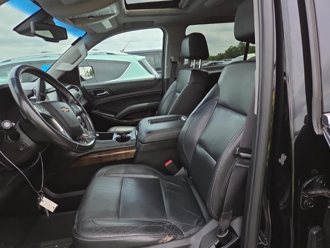 Chevrolet Suburban LT 4WD 2018