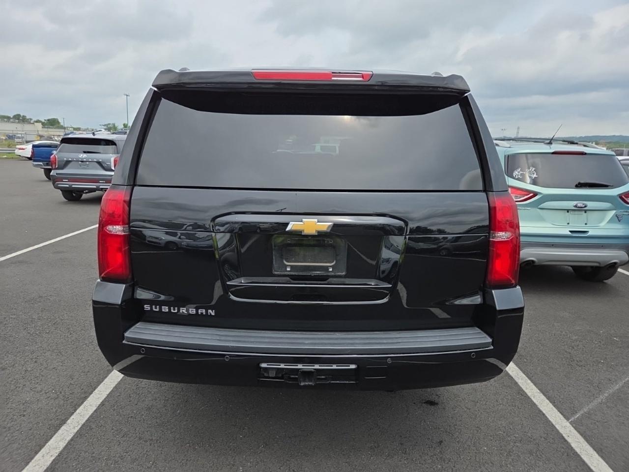 Chevrolet Suburban LT 4WD 2018