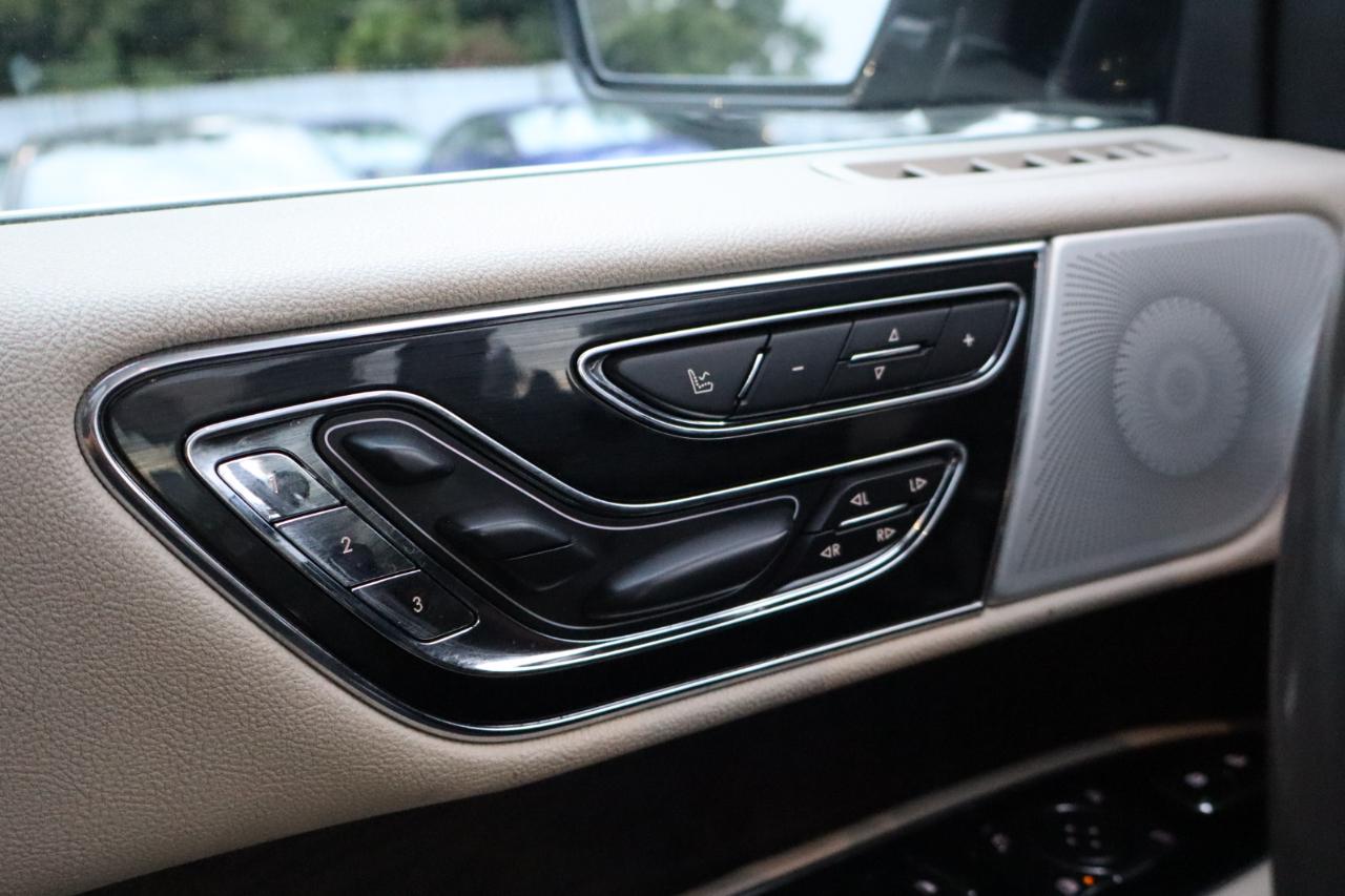 Lincoln Navigator L 4WD 4dr Reserve 2020