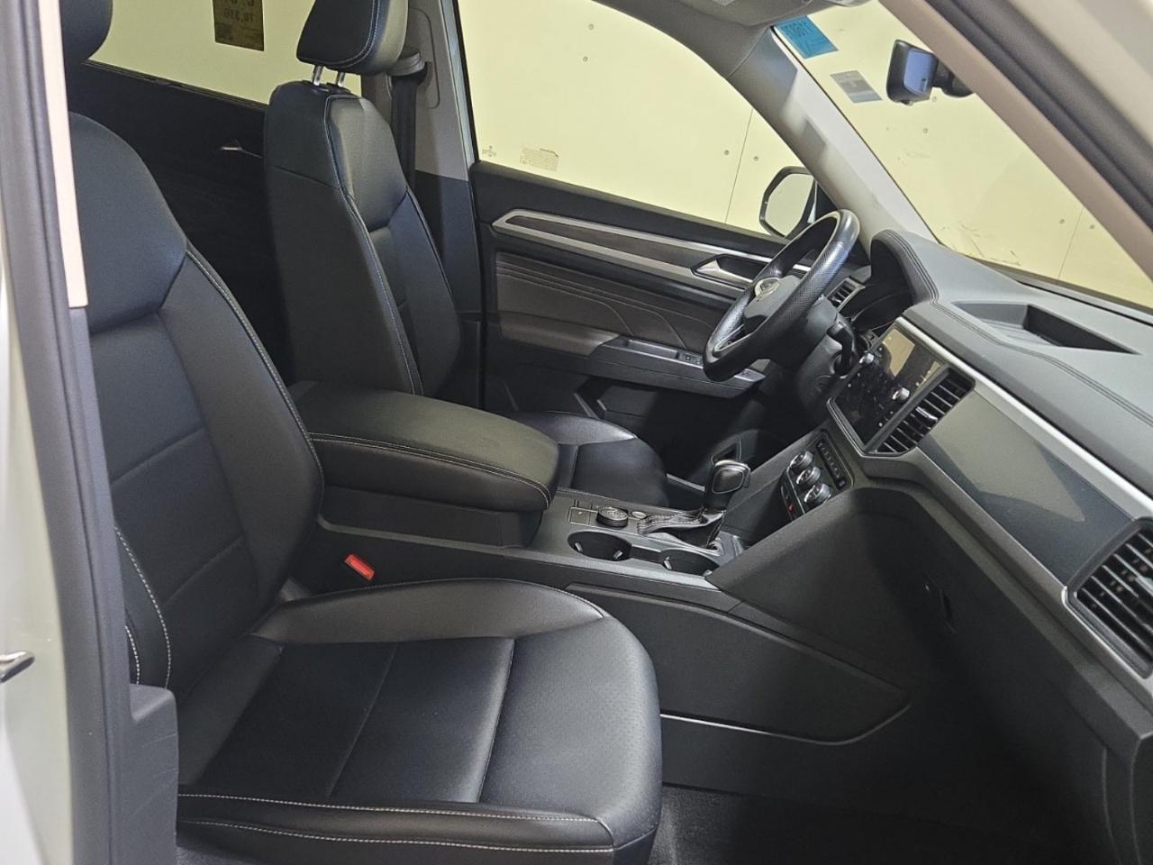 Volkswagen Atlas V6 SE w/Technology R-Line 4MOTION 2021