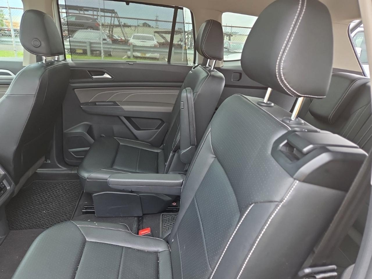 Volkswagen Atlas V6 SE w/Technology R-Line 4MOTION 2021