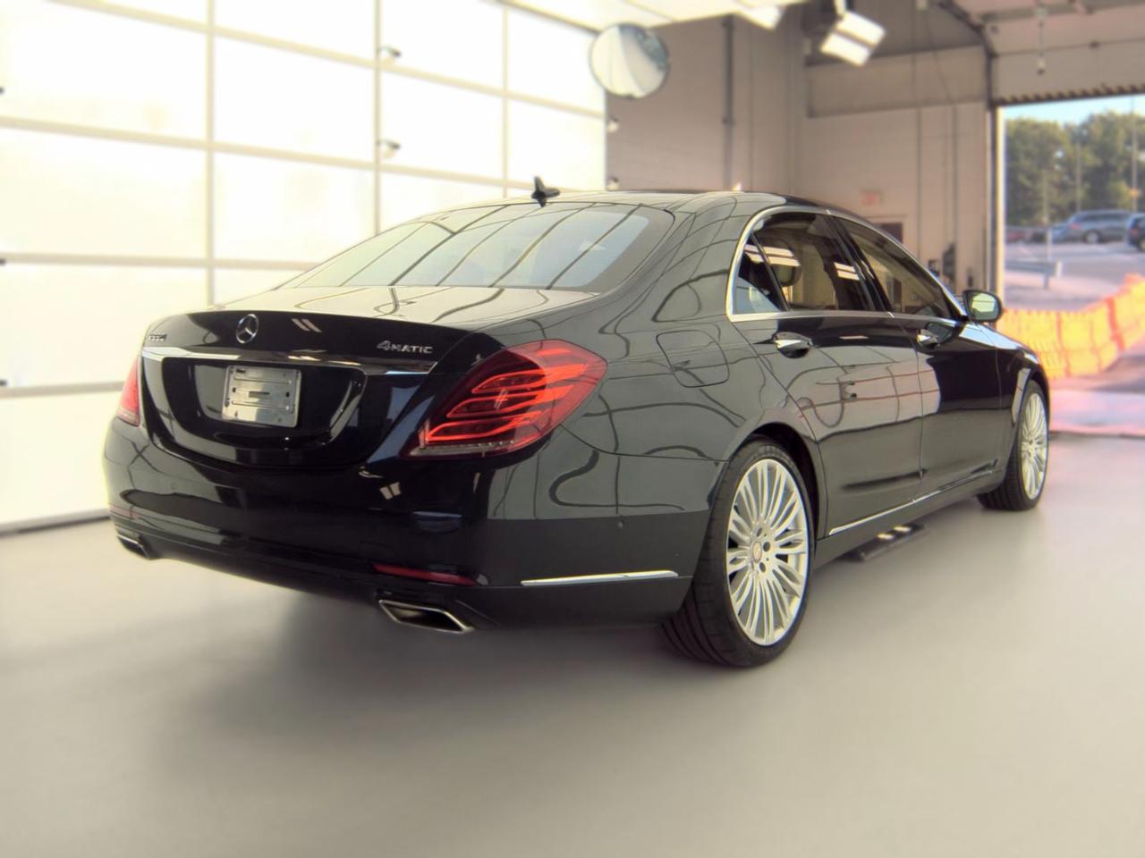 Mercedes-Benz S-Class  2015