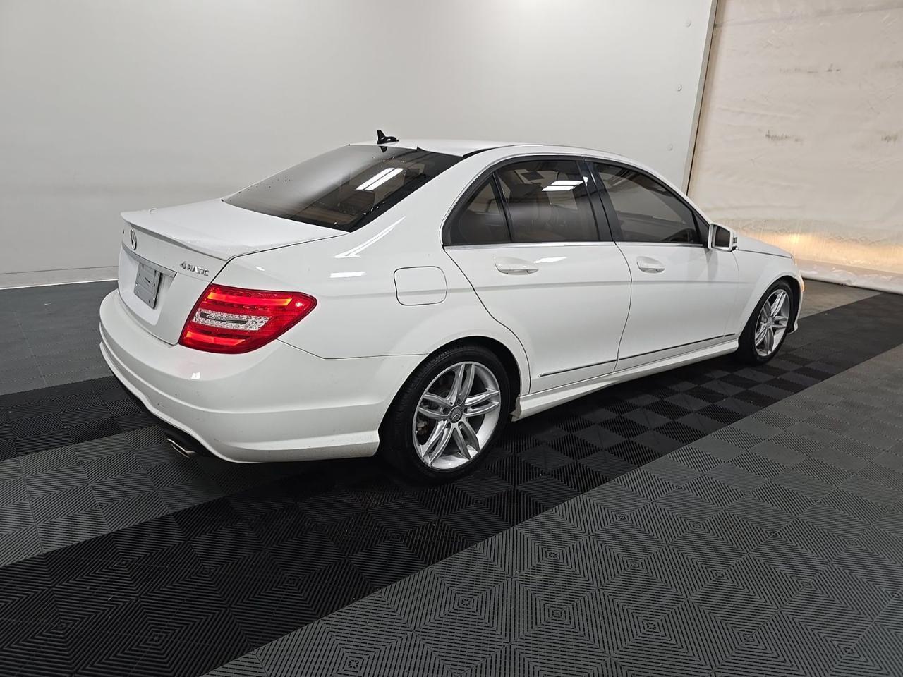 Mercedes-Benz C-Class  2013