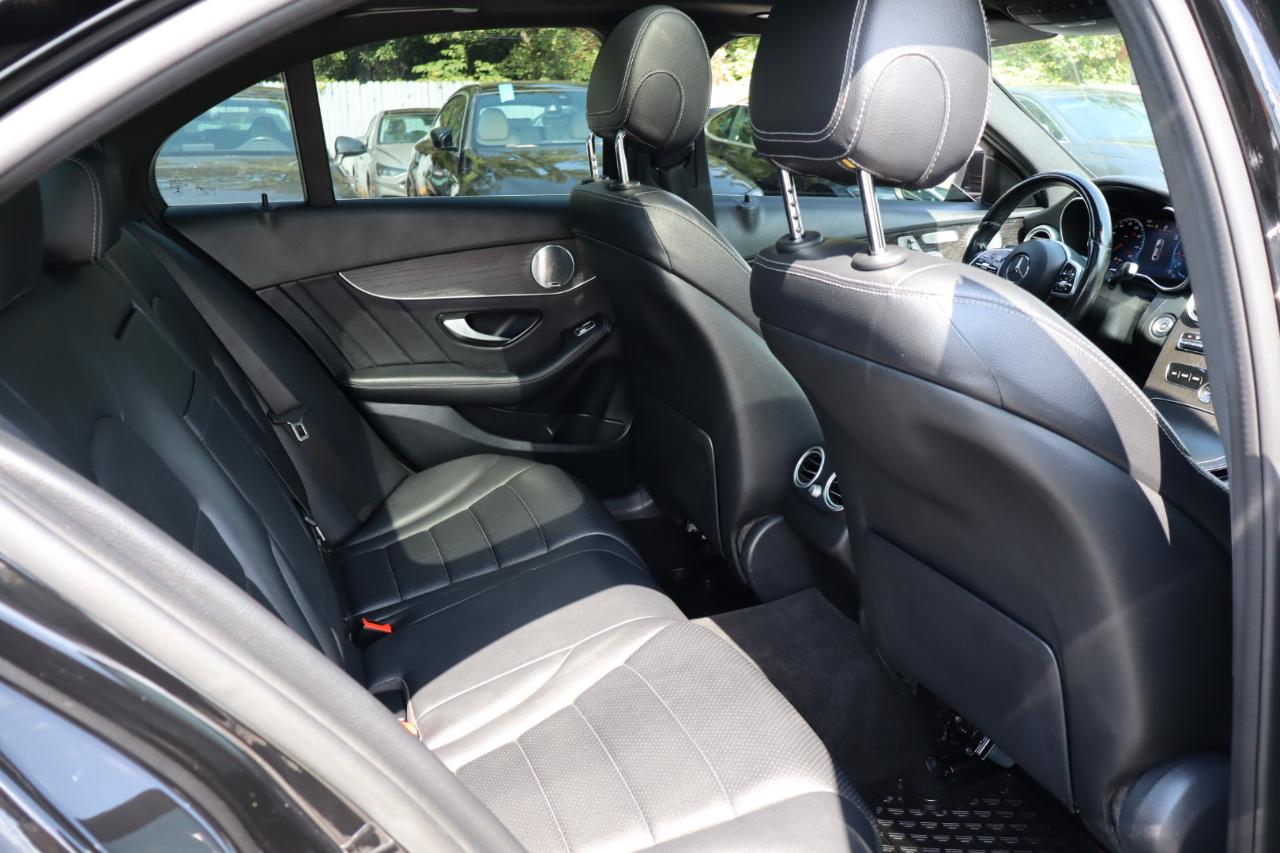 Mercedes-Benz C-Class  2021