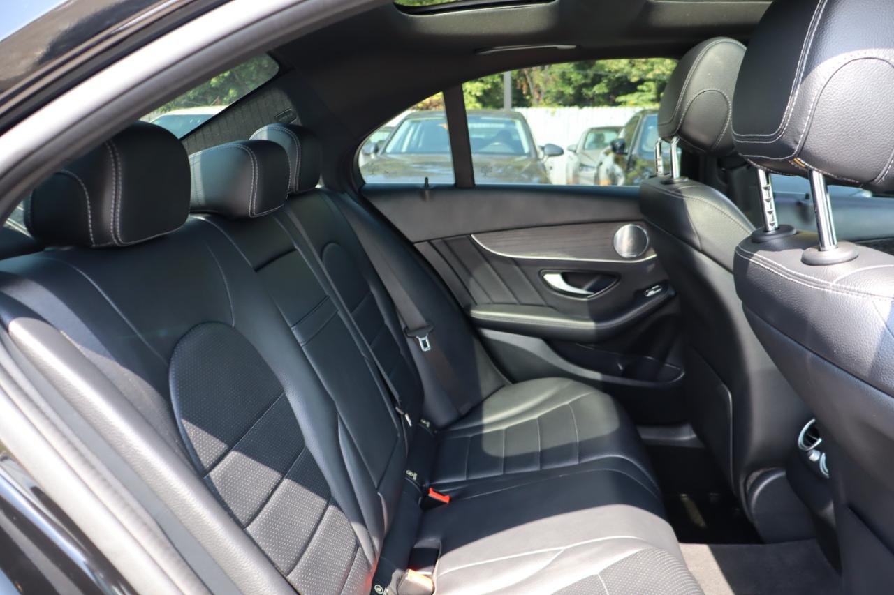 Mercedes-Benz C-Class  2021