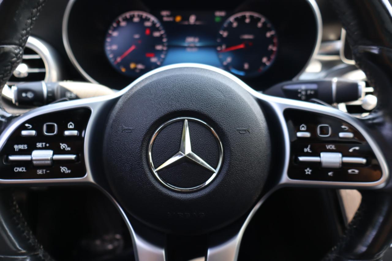 Mercedes-Benz C-Class  2021