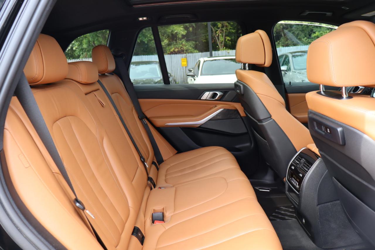 BMW X5  2021