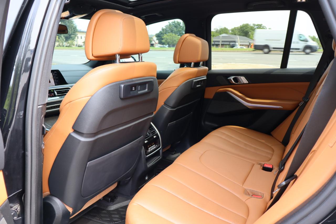 BMW X5  2021