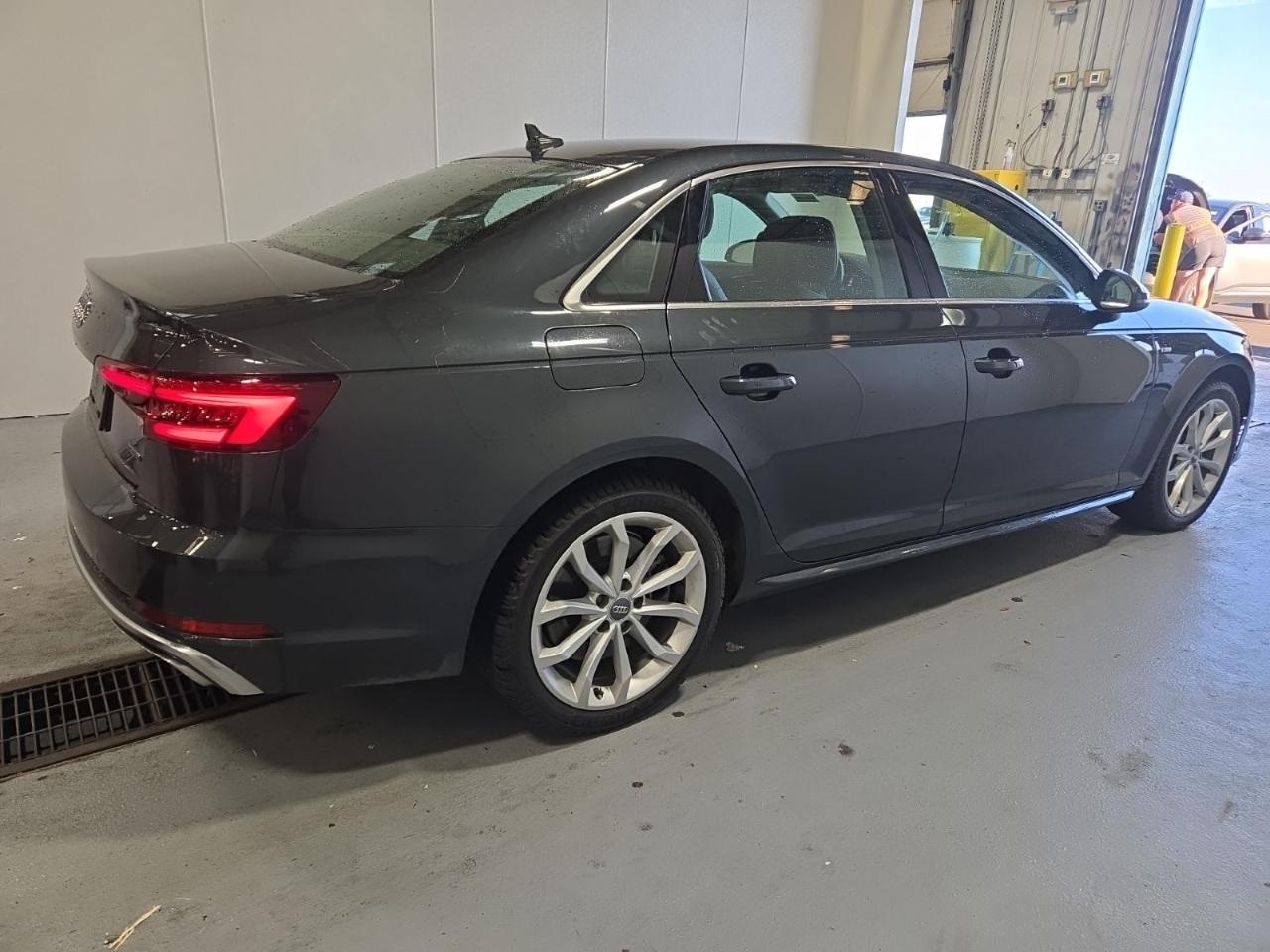 Audi A4  2019