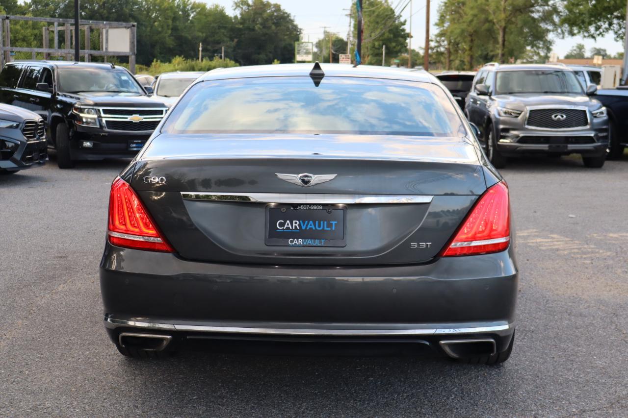 Genesis G90  2018