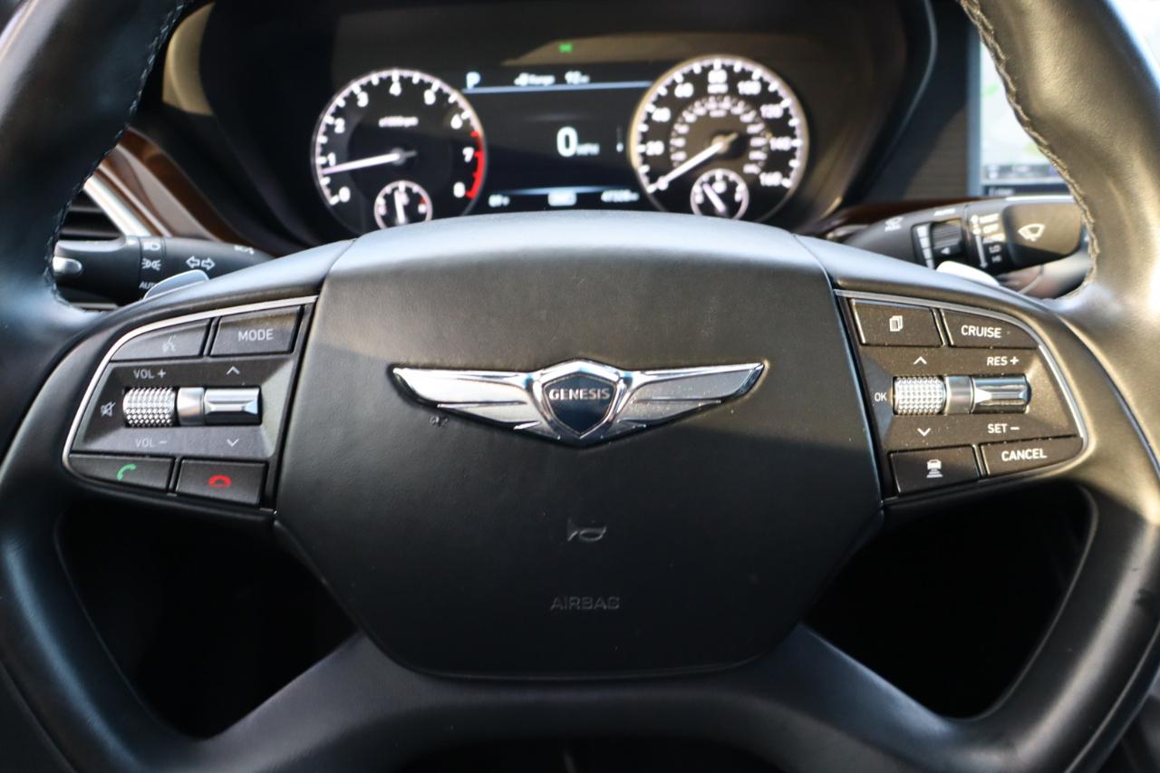 Genesis G90  2018