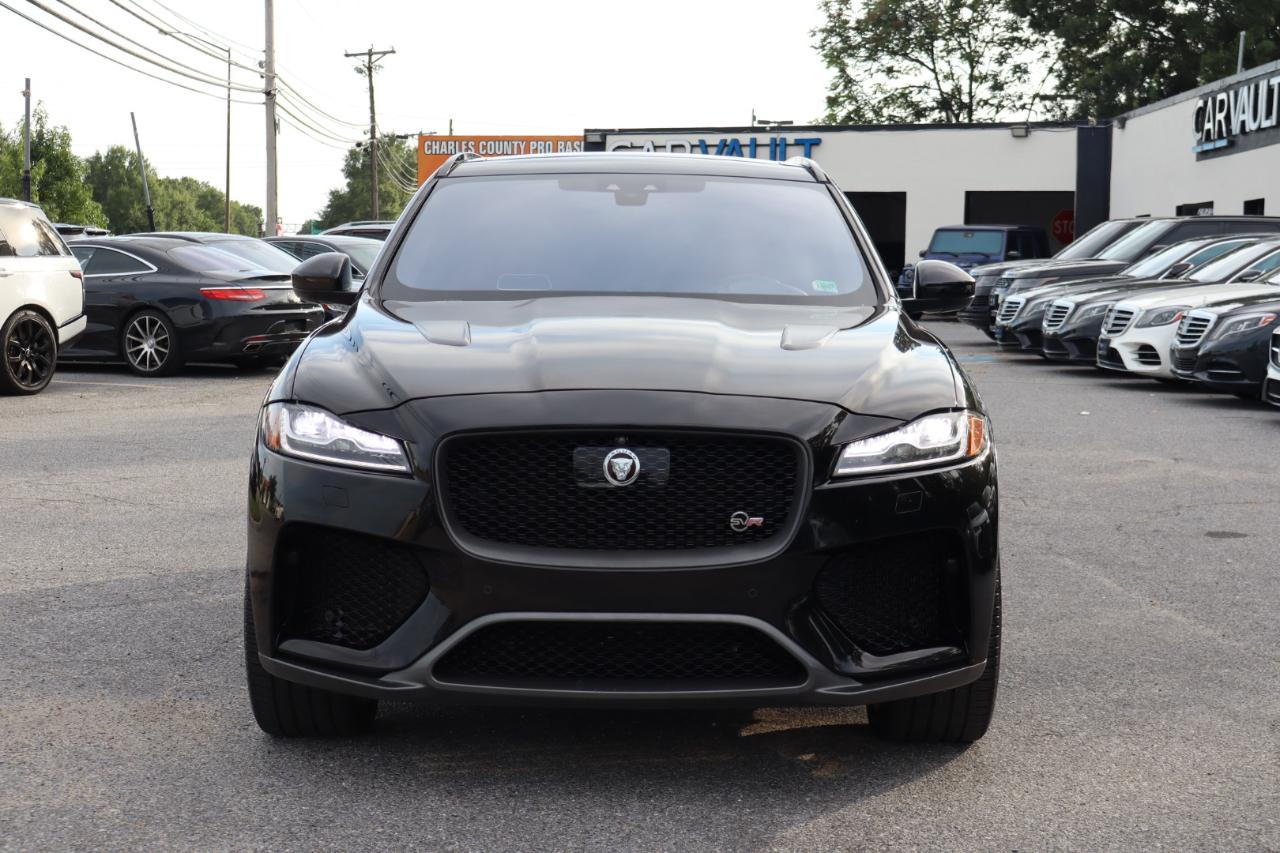 Jaguar F-Pace  2020