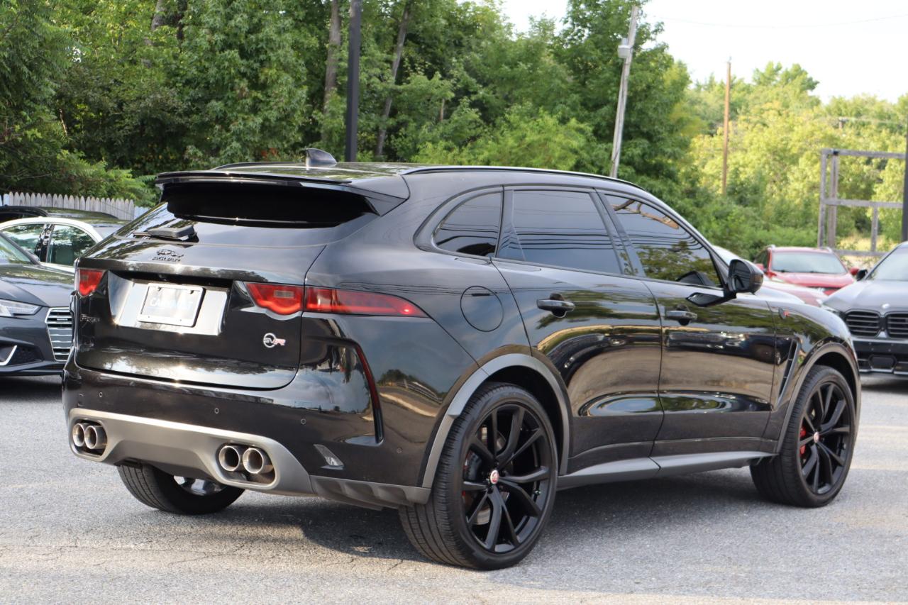 Jaguar F-Pace  2020