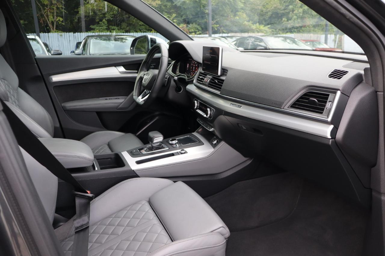 Audi SQ5  2020