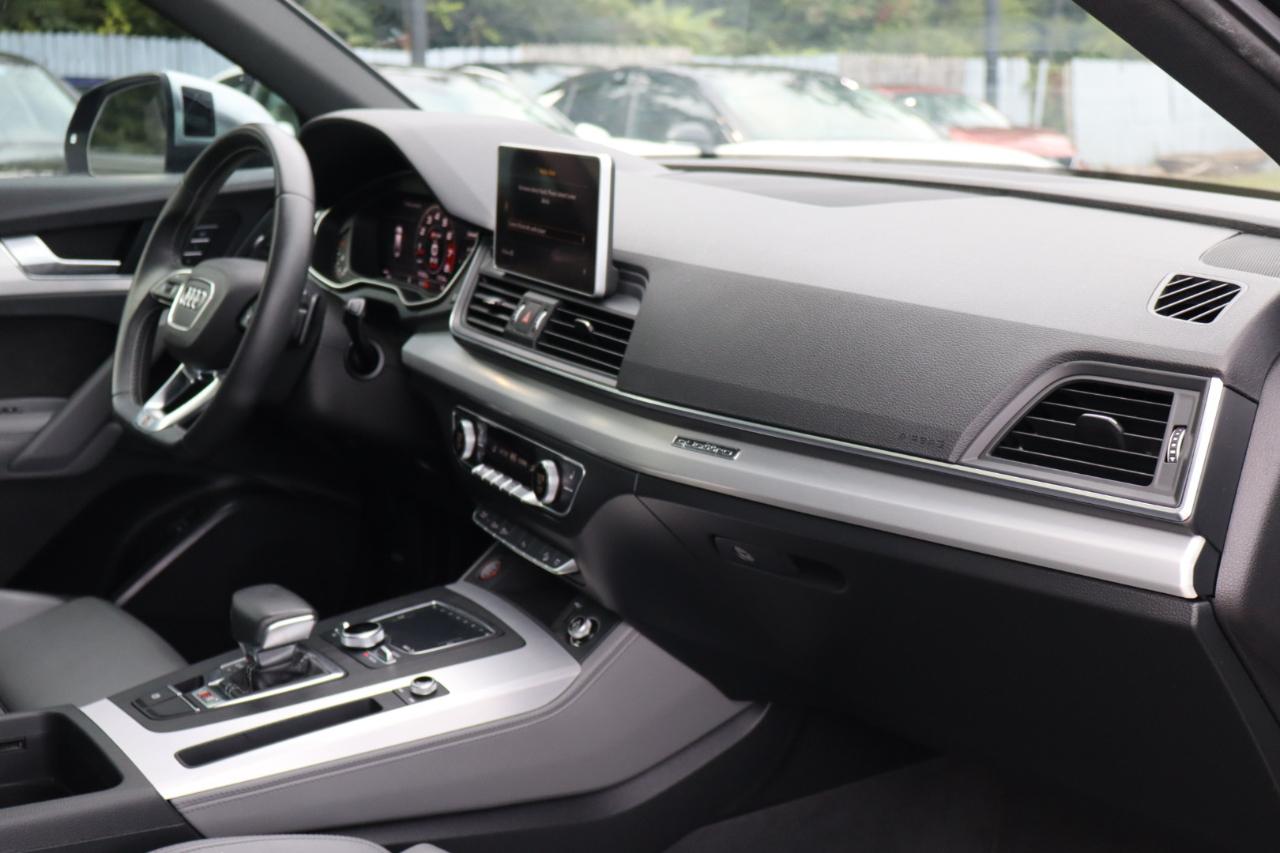 Audi SQ5  2020