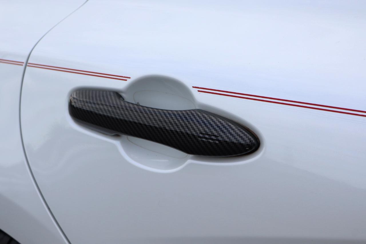 Toyota Avalon  2020