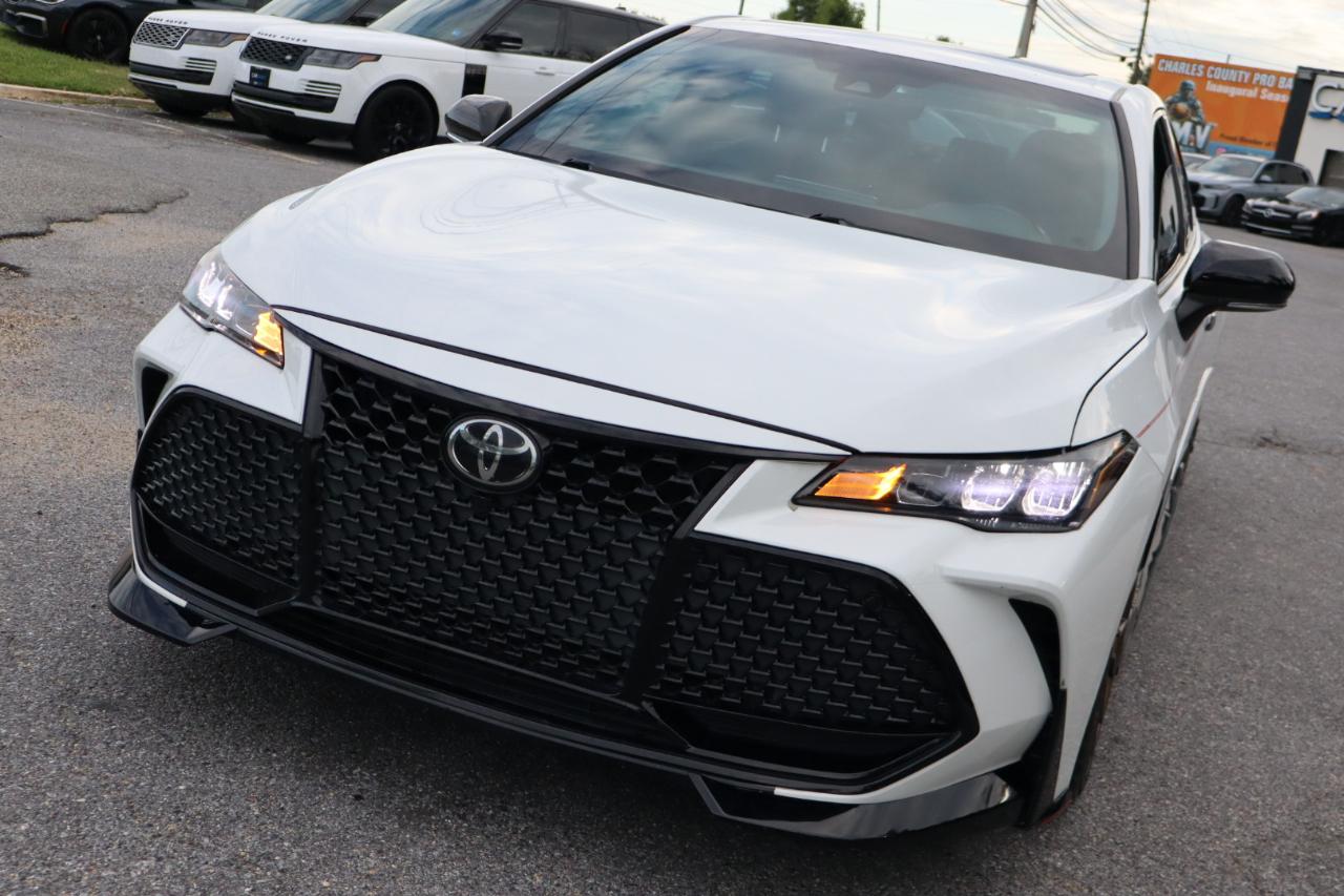Toyota Avalon  2020