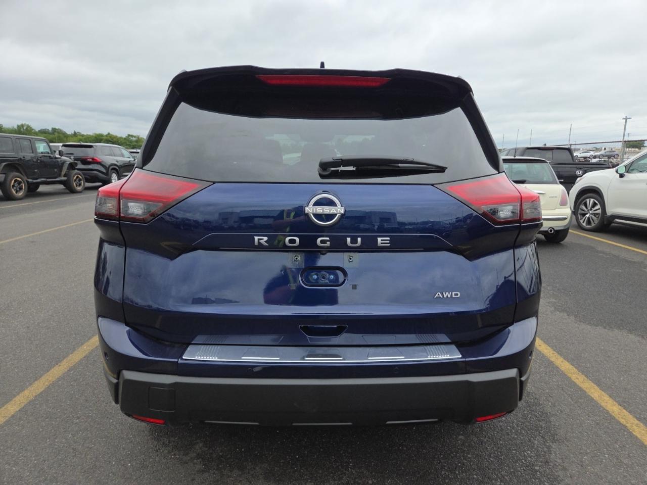 Nissan Rogue SV 4D SUV AWD 2025