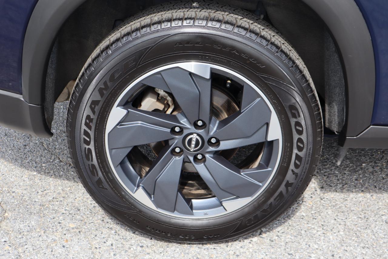 Nissan Rogue SV 4D SUV AWD 2025
